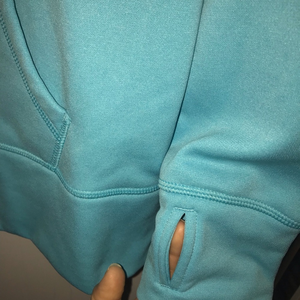 Nike pullover - Picture 2 of 5